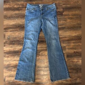 So wear it declare it flare jeans size 9 Tall
